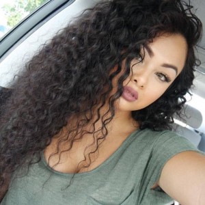 250% Density Wig Pre-Plucked Deep Wave Malaysian Lace Wigs with Baby Hair for Black Women Natural Hair Line